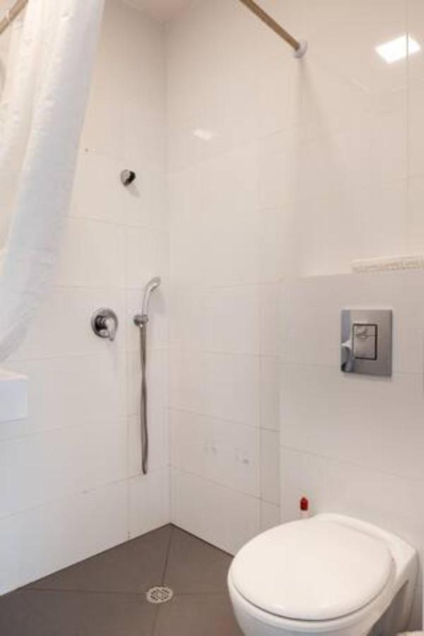 Oַ&O Group-Amazing Apt Bat-Yam 3 Min Walk To Beach บัตยัม ภายนอก รูปภาพ