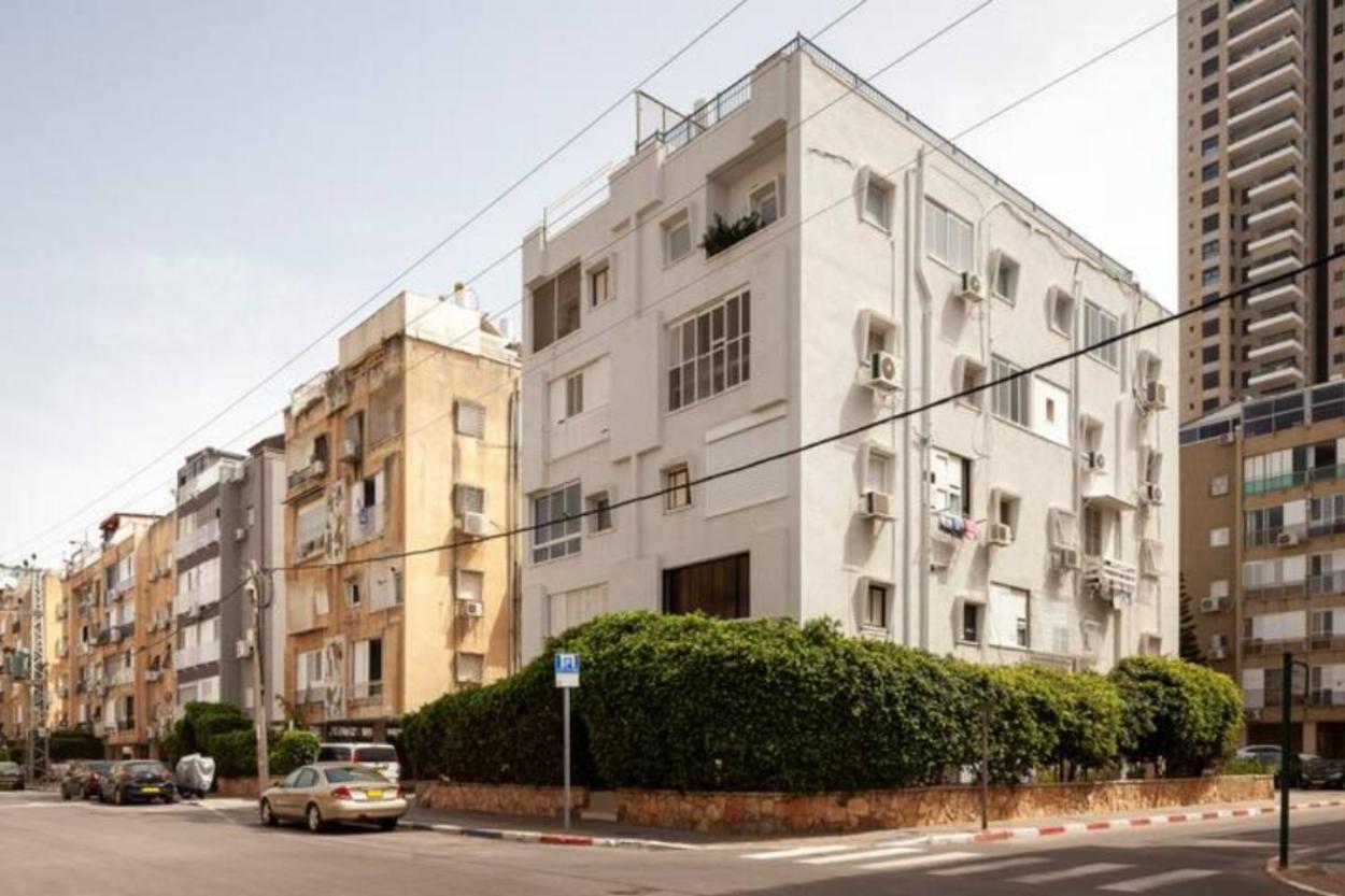 Oַ&O Group-Amazing Apt Bat-Yam 3 Min Walk To Beach บัตยัม ภายนอก รูปภาพ