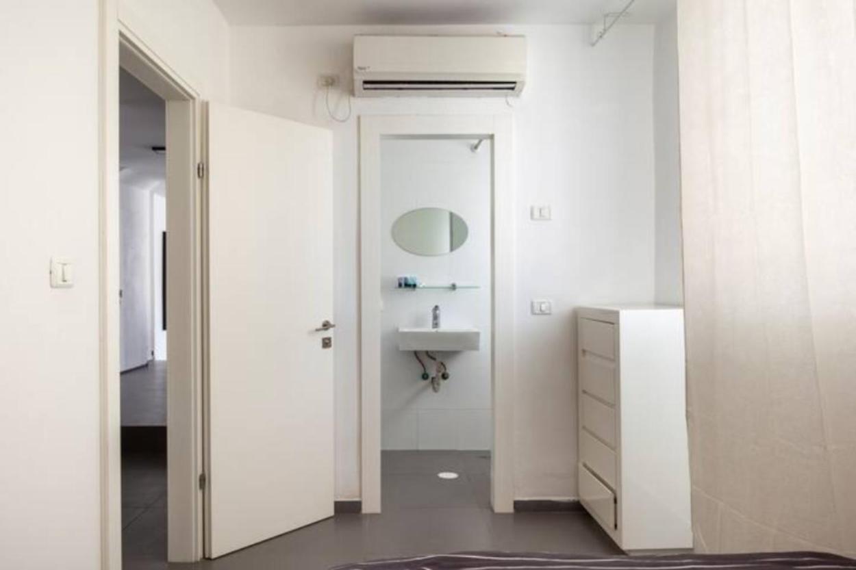 Oַ&O Group-Amazing Apt Bat-Yam 3 Min Walk To Beach บัตยัม ภายนอก รูปภาพ